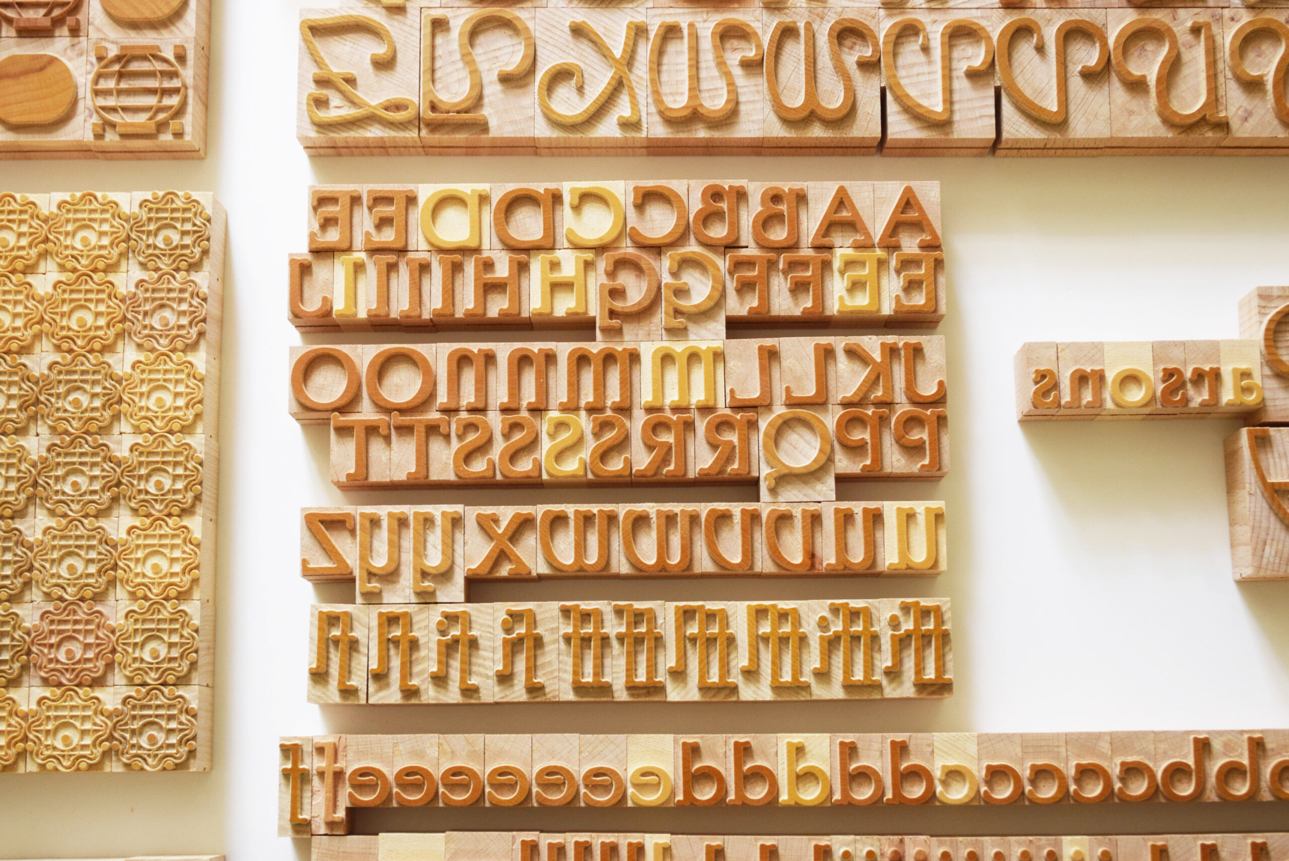 Parsons Uppercase - Wood type - Image 3
